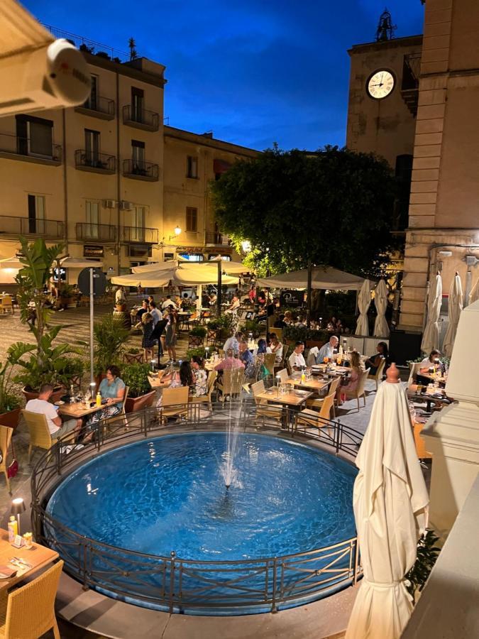 Ferienwohnung La Piazza E Mia Cefalù Exterior foto